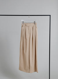 【Et】Two-Tuck Ribbon Straight Pants