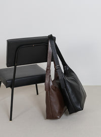 フェイクレザービッグホーボーバッグ