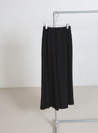 センタープレスワイドストレートスラックス