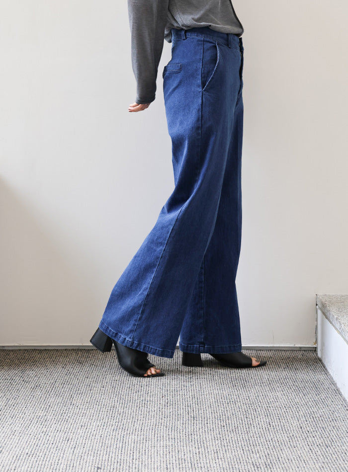 【Et】セミフレアデニムパンツ【SALE】
