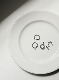 クリアカーブセットイヤリング