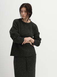 モヘアライククルーネックニット