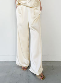 ストレートイージーサテンタックパンツ【セットアップ対応】【by SON】