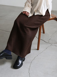 ヘムリブニットIラインスカート