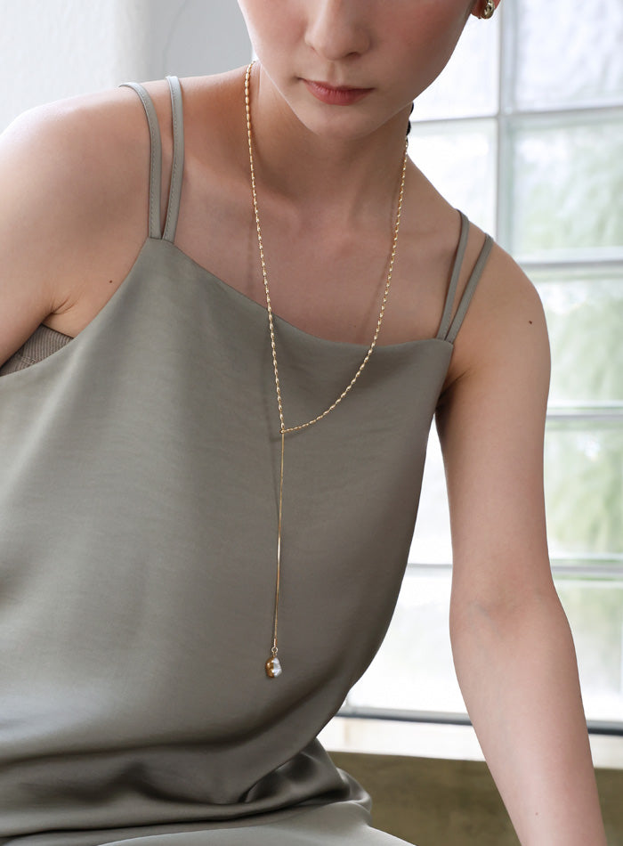BOTTEGA VENETA*贅沢な魅力*ゴールドトーン淡水パールネックレス BOTTEGA VENETA*贅沢な魅力*ゴールドトーン淡水パールネックレス