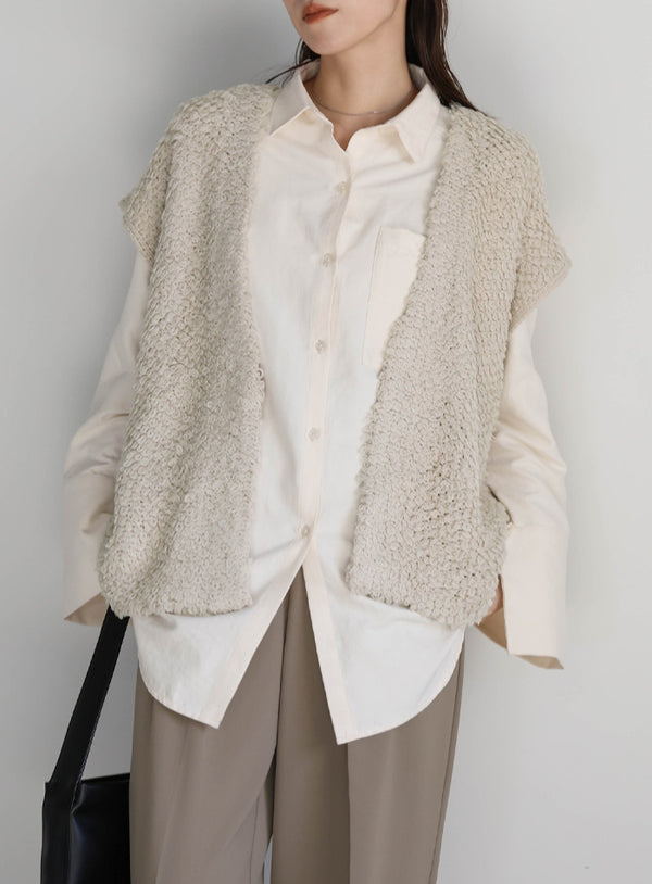 ループ編みニットベスト