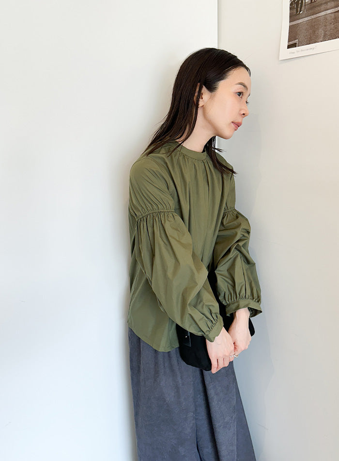 ボリュームギャザースリーブブラウス【by SON】 – SELECT MOCA