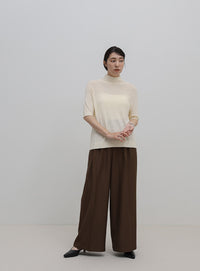 ハイネックパイルハーフスリーブニット