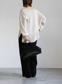 Vネックオーバーサイズニット