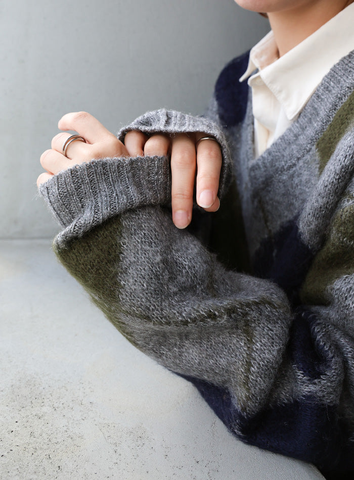 モヘアアーガイルVネックニット