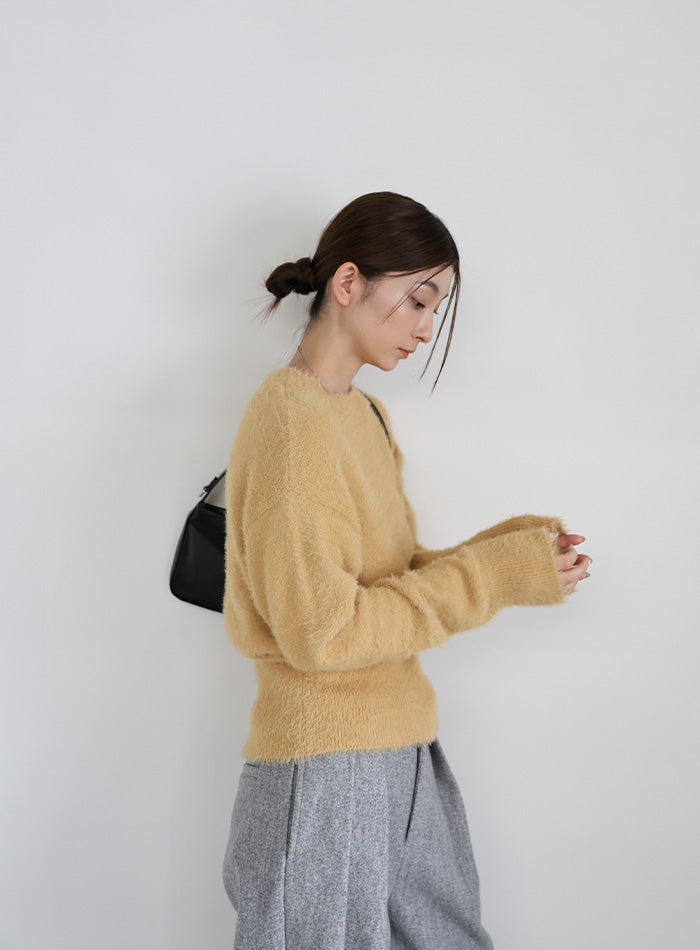 フェザーニットクルーネックトップス