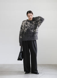 ニュアンスフェザーデザインニット