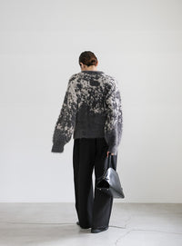 ニュアンスフェザーデザインニット