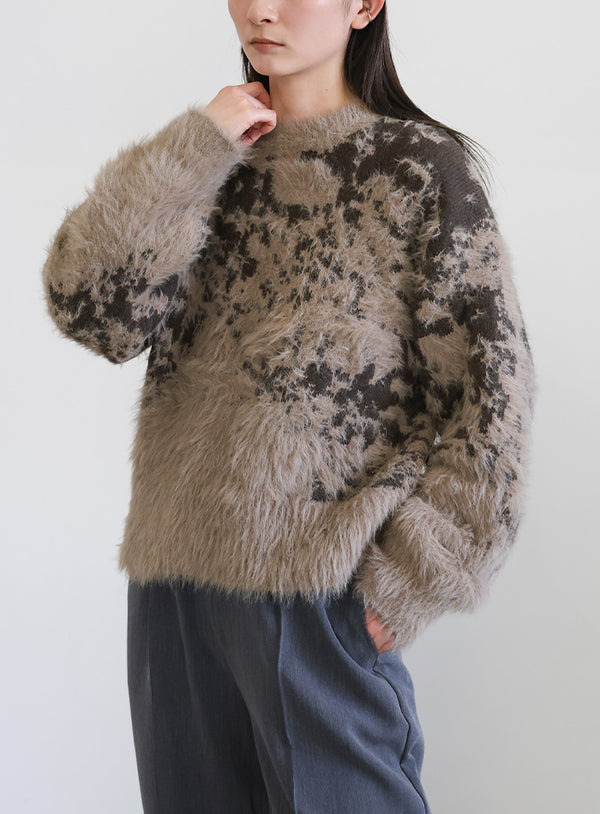 ニュアンスフェザーデザインニット