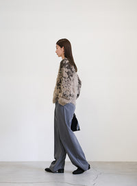 ニュアンスフェザーデザインニット