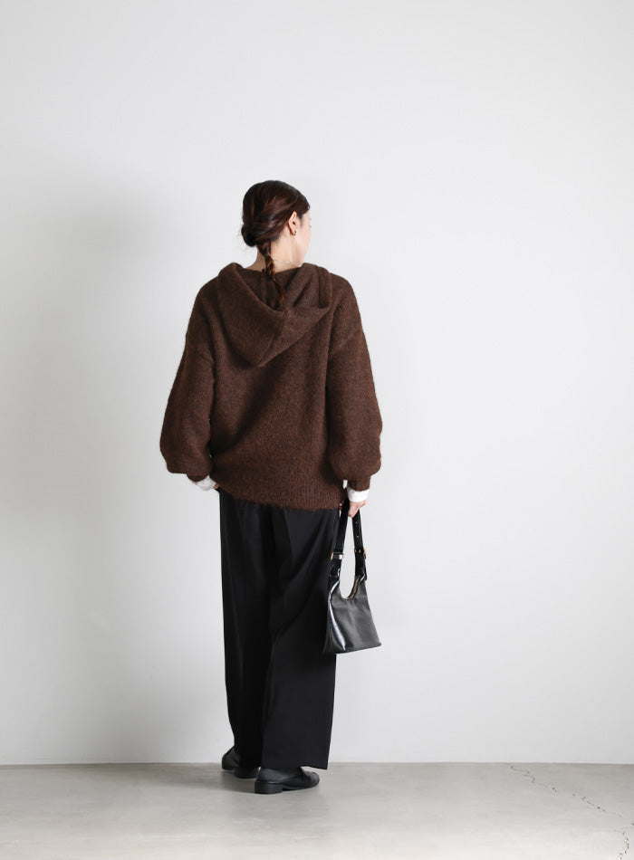 ルーズフーディーニット