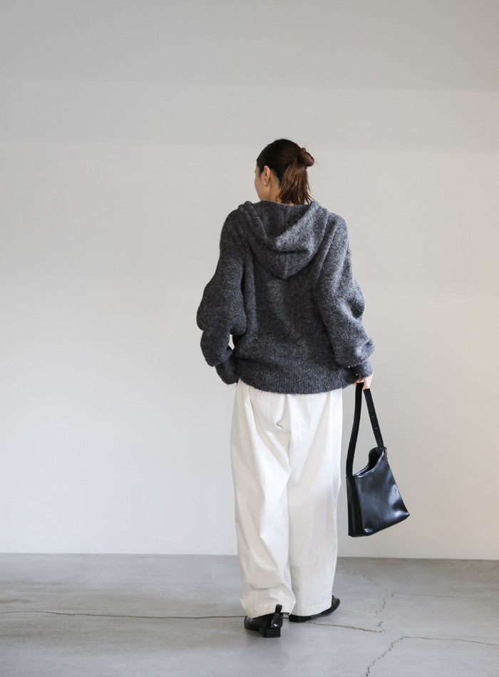 ルーズフーディーニット