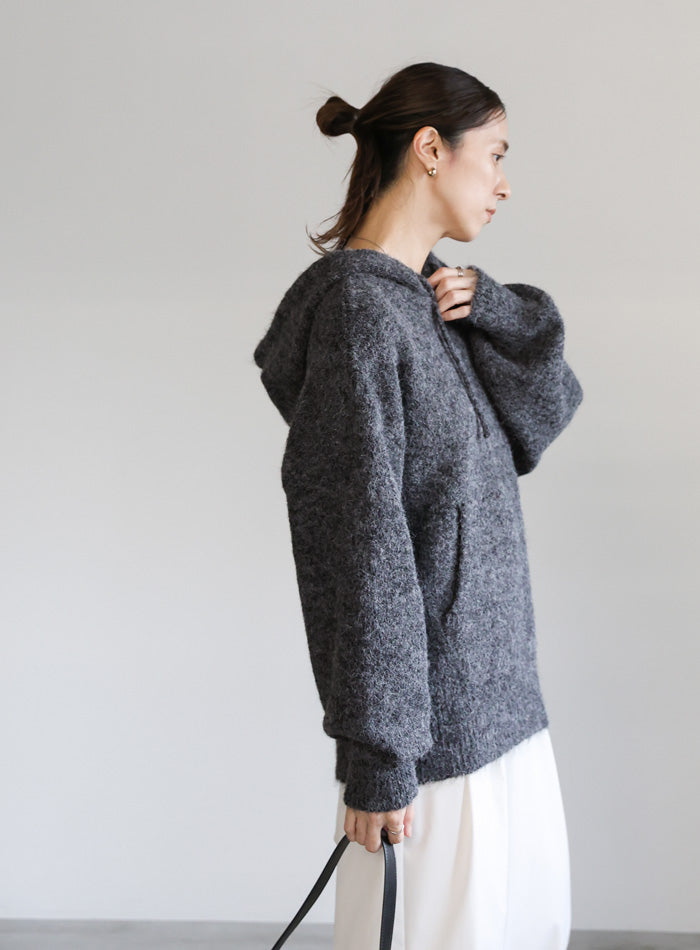 ルーズフーディーニット