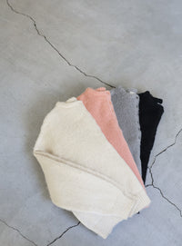 ウールタッチヘンリーネックオーバーニット