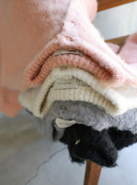 ウールタッチヘンリーネックオーバーニット