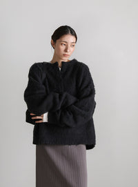 ウールタッチヘンリーネックオーバーニット