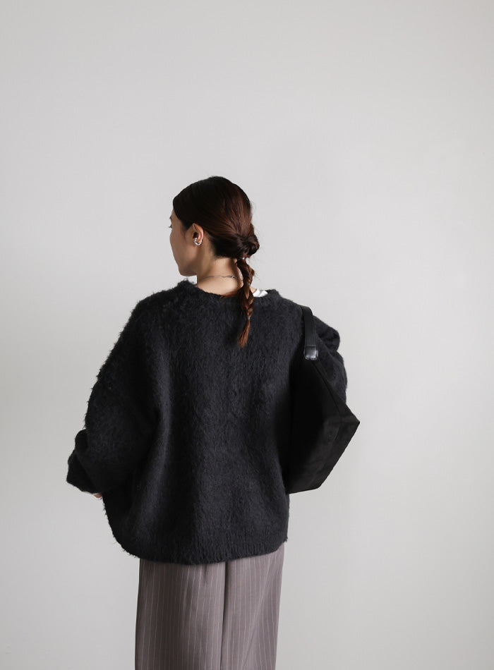 ウールタッチヘンリーネックオーバーニット