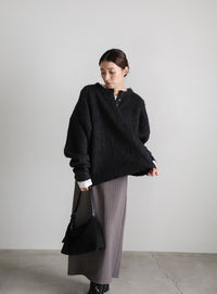 ウールタッチヘンリーネックオーバーニット