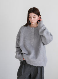 ウールタッチヘンリーネックオーバーニット