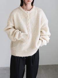 ウールタッチヘンリーネックオーバーニット