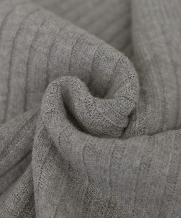 レイヤードデザインニット