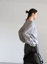 レイヤードデザインニット