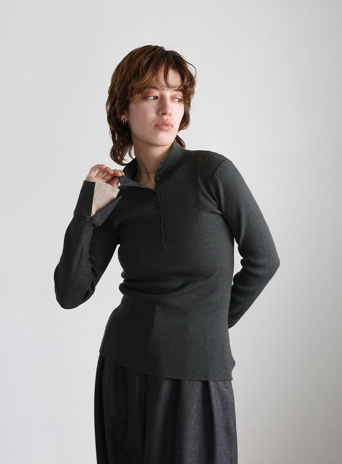 レイヤードスリーブヘンリーネックニット