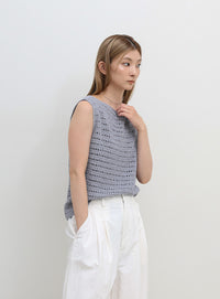 透かし編みノースリーブサマーニット