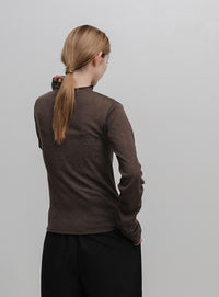 シアーボトルネックニット