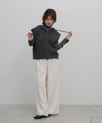 ボタンデザインモヘアライクフードベスト