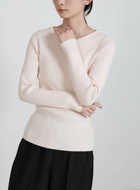 クルーネックリブニット