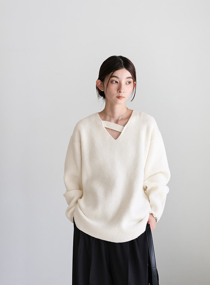 アシンメトリーVネックニットトップス