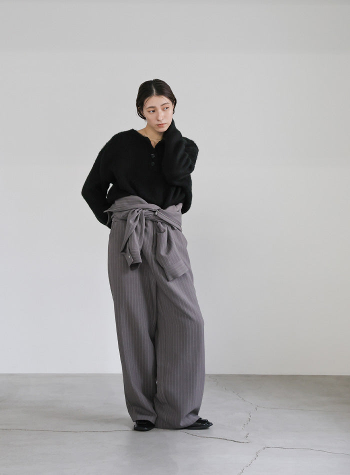 ヘンリーネックオーバーニット