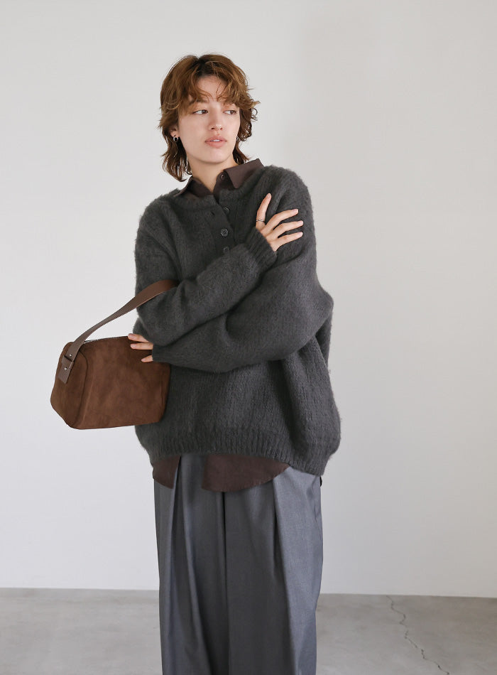 ヘンリーネックオーバーニット