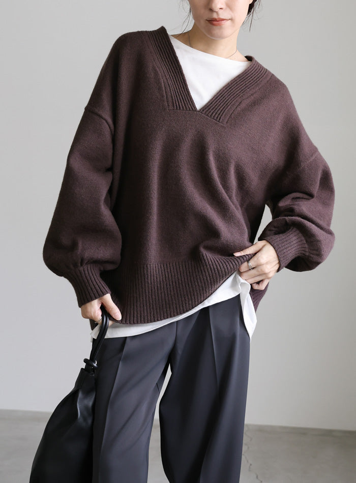 Vネックボリュームスリーブオーバーニット