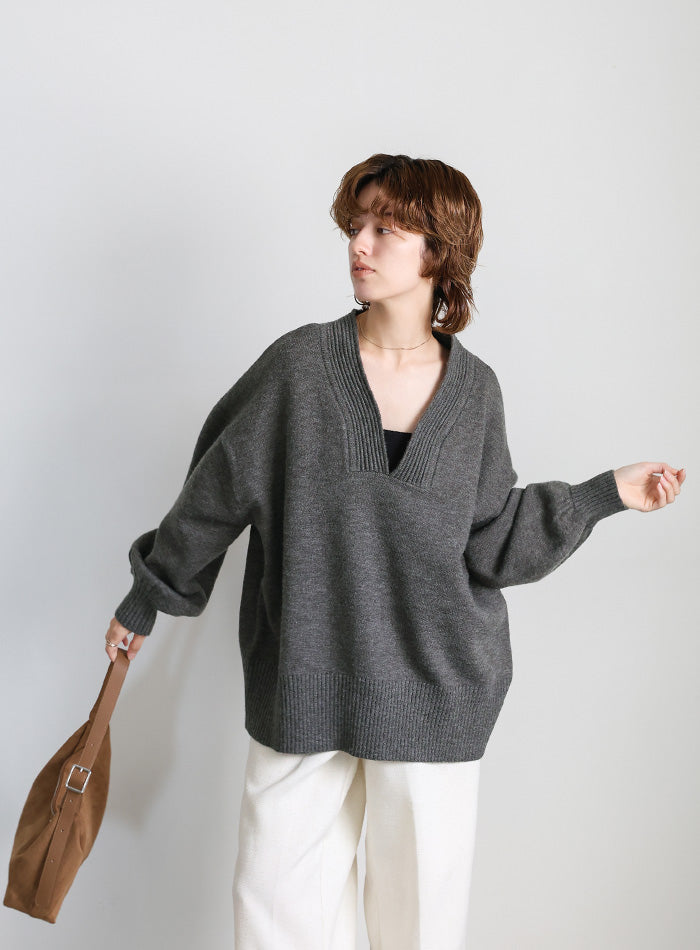 Vネックボリュームスリーブオーバーニット