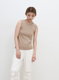 シンプルノースリーブサマーニット