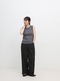 シンプルノースリーブサマーニット