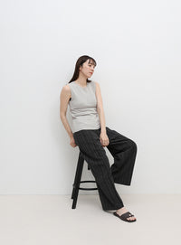 シンプルノースリーブサマーニット
