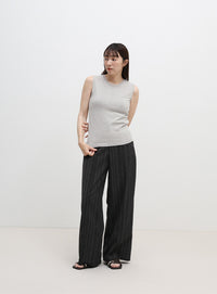 シンプルノースリーブサマーニット