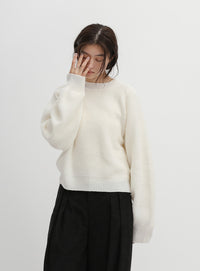 クルーネックニットプルオーバー