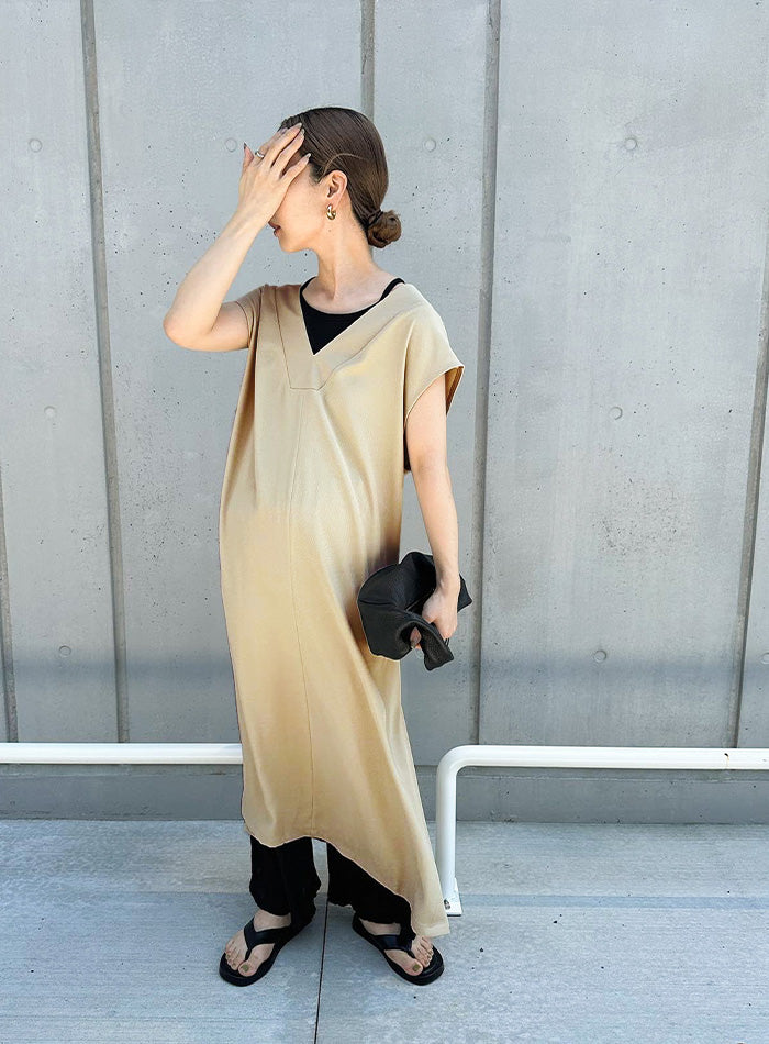 Acka docking frill one-piece サイズ2 フロントタックIラインワンピース【洗濯機洗い可/防シワ