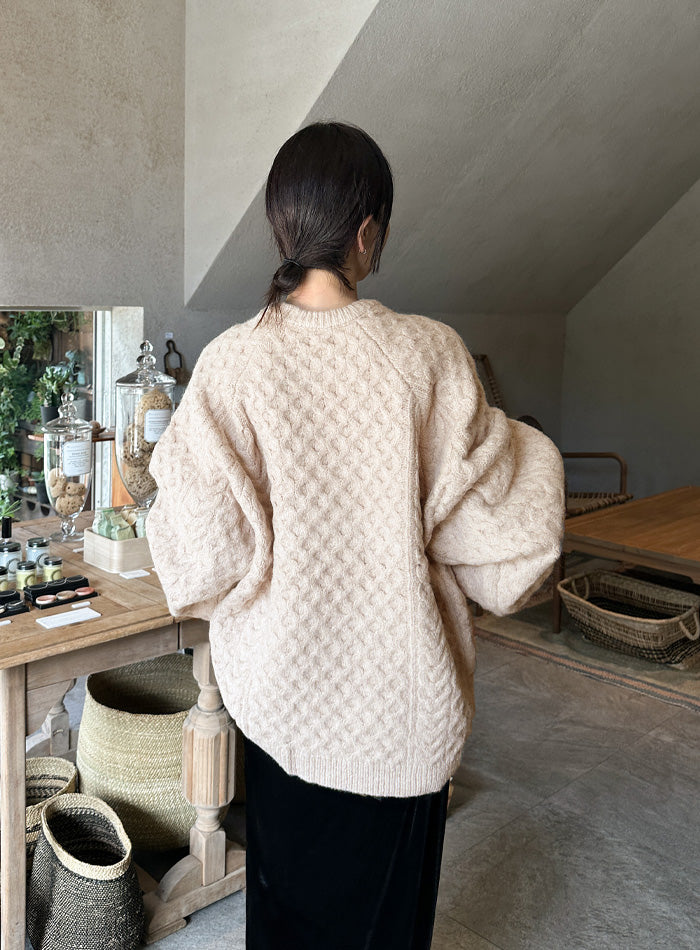 NICENESS  BEIGE Sサイズ Slouchy Side Slit Oversized Sweater - Beige – Lilac East