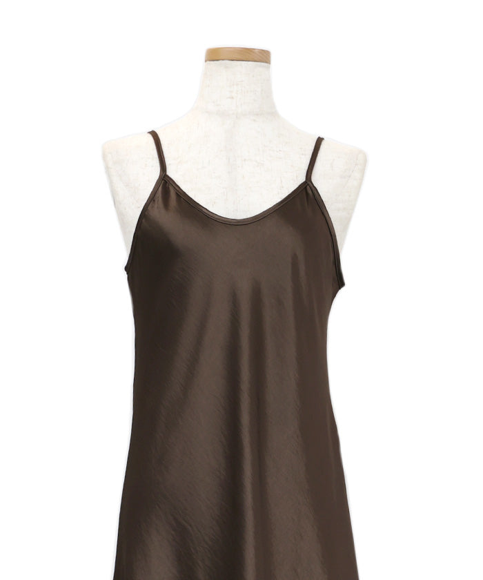 サテンフレアキャミワンピース