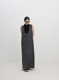 バックスリットUネックロングワンピース